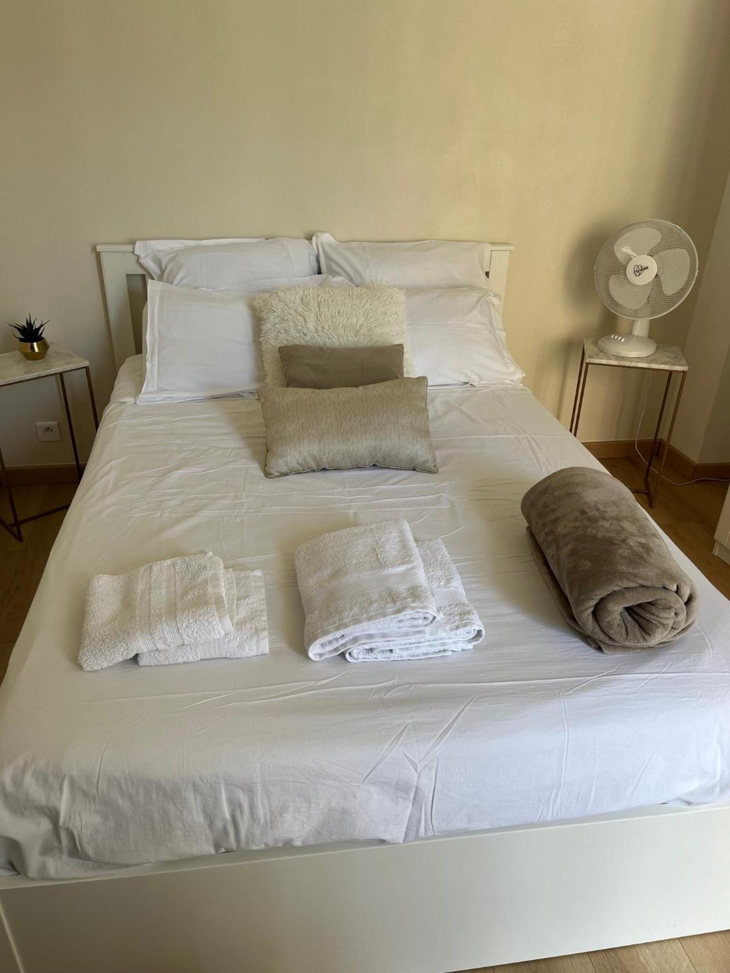 Nice - Appartement T3 Renove De 50 M2 Classe 2 Etoiles エクステリア 写真